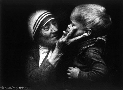 9 замечательных советов о воспитании детей от Матери Терезы.